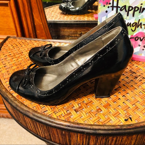 The Perfect Office Shoe - Picture 8 of 14